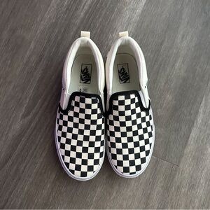 Vans Black and White Sneakers Classic Style